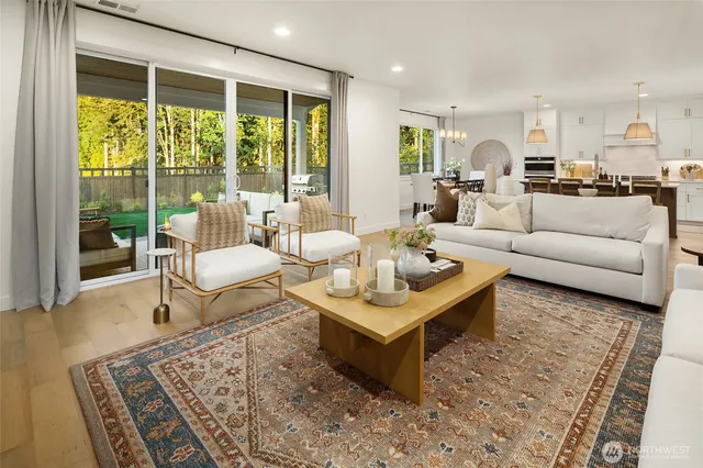 $949,900 | 33642 Juniper Avenue Southeast, Black Diamond, WA 98010