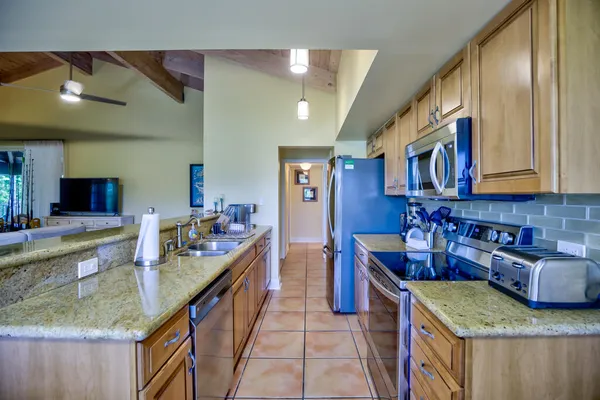 $689,000 | 8301 Marina Villa Drive, Unit 8301, Marathon, FL 33050