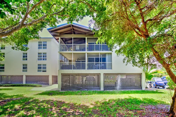 $689,000 | 8301 Marina Villa Drive, Unit 8301, Marathon, FL 33050