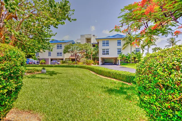 $699,000 | 8301 Marina Villa Drive, Unit 8301, Marathon, FL 33050