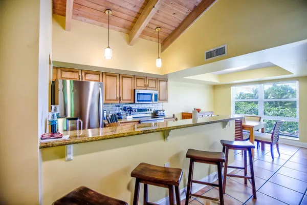 $689,000 | 8301 Marina Villa Drive, Unit 8301, Marathon, FL 33050