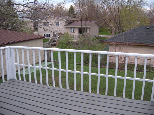354 Gehrig Circle Bolingbrook, IL 60440 - Photo 11 of 11 a view of a wooden balcony