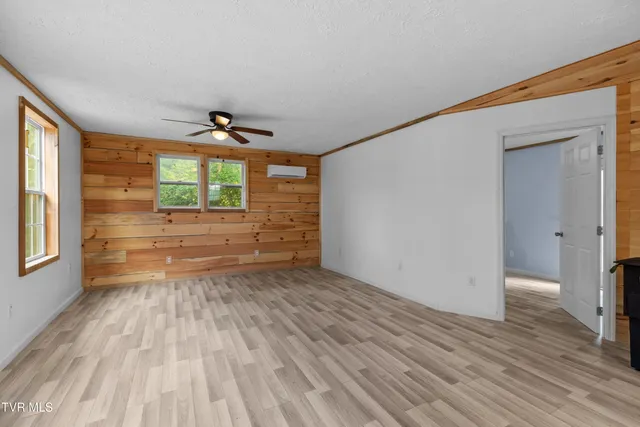 $294,900 | 246 Collingsworth Road, Sneedville, TN 37869