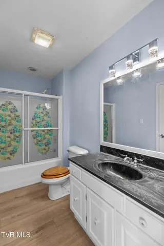 $294,900 | 246 Collingsworth Road, Sneedville, TN 37869