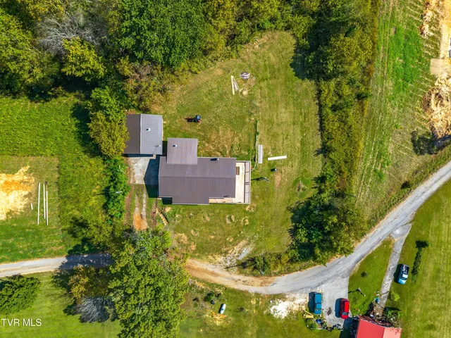 $294,900 | 246 Collingsworth Road, Sneedville, TN 37869
