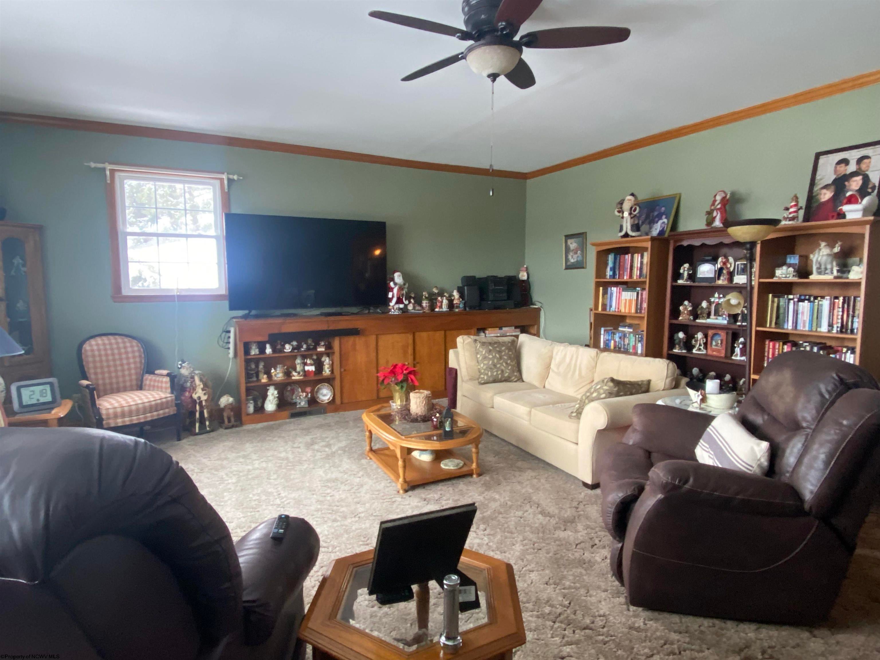 211 Emerson Road Clarksburg, WV 26301 - Photo 16 of 28 Gallery Image 16