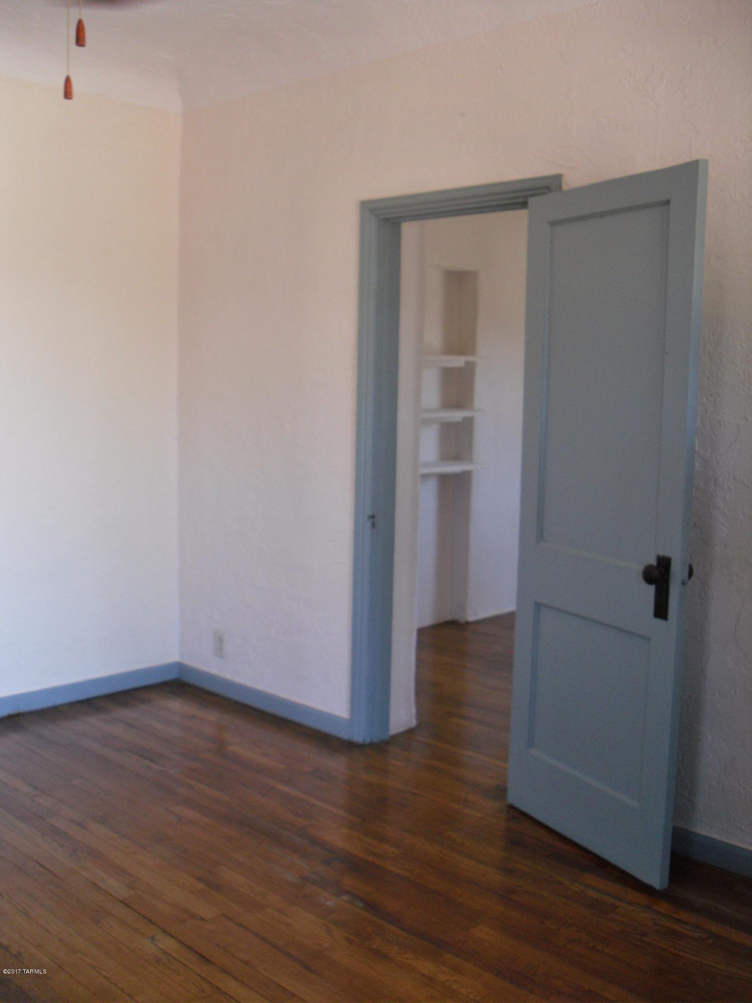 211 East Navajo Road Tucson, AZ 85705 - Photo 20 of 32 Gallery Image 20