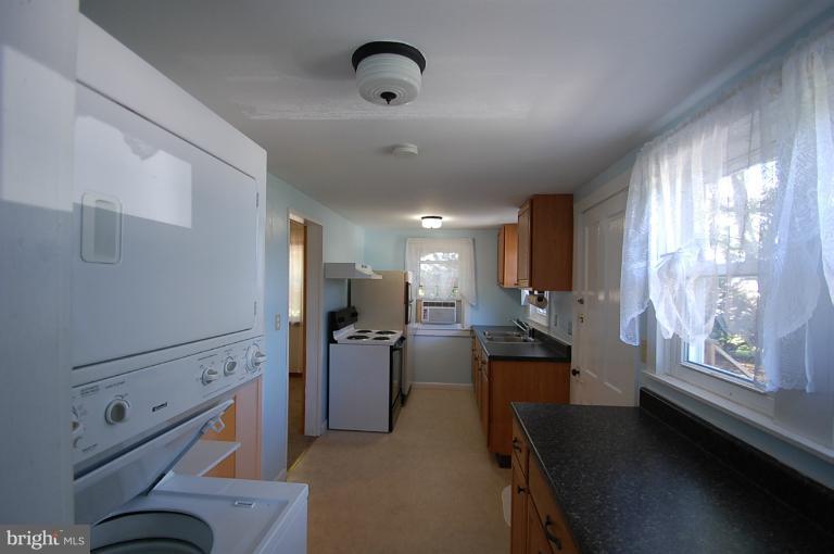 195 Pilot Town Road Conowingo, MD 21918 - Photo 3 of 11 Kitchen