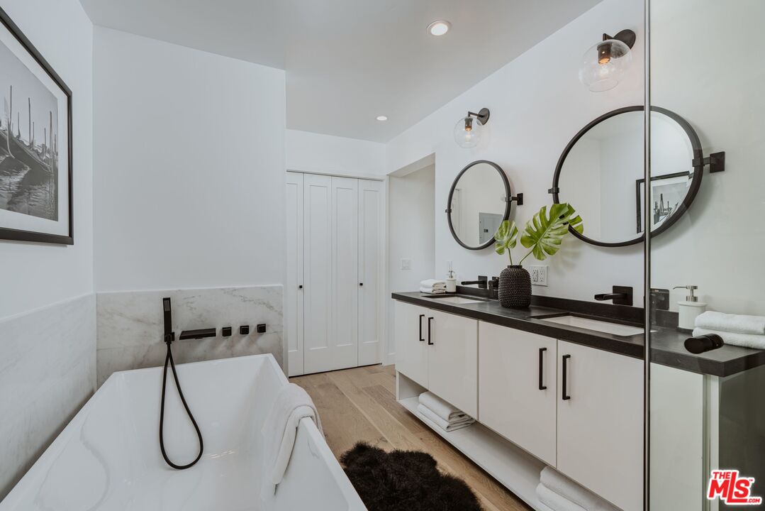 3375 Foothill Road, Unit 523 Carpinteria, CA 93013 - Photo 11 of 14 Gallery Image 11