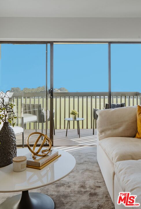 3375 Foothill Road, Unit 523 Carpinteria, CA 93013 - Photo 3 of 14 Gallery Image 3