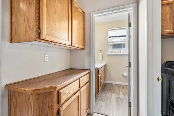 $379,900 | 1607 North Sol Court, Visalia, CA 93292