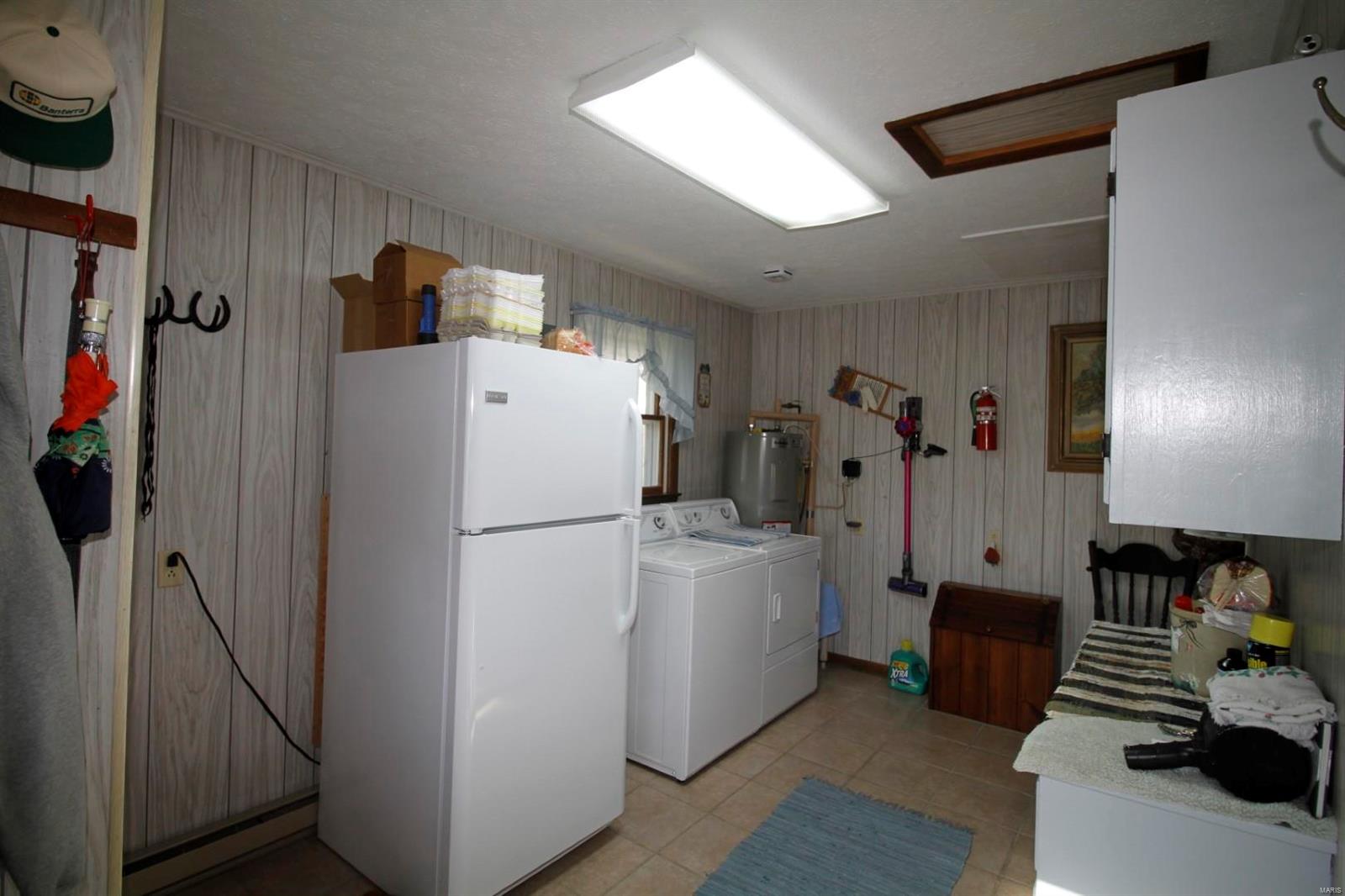 6700 Cecil Road Patoka, IL 62875 - Photo 37 of 64
