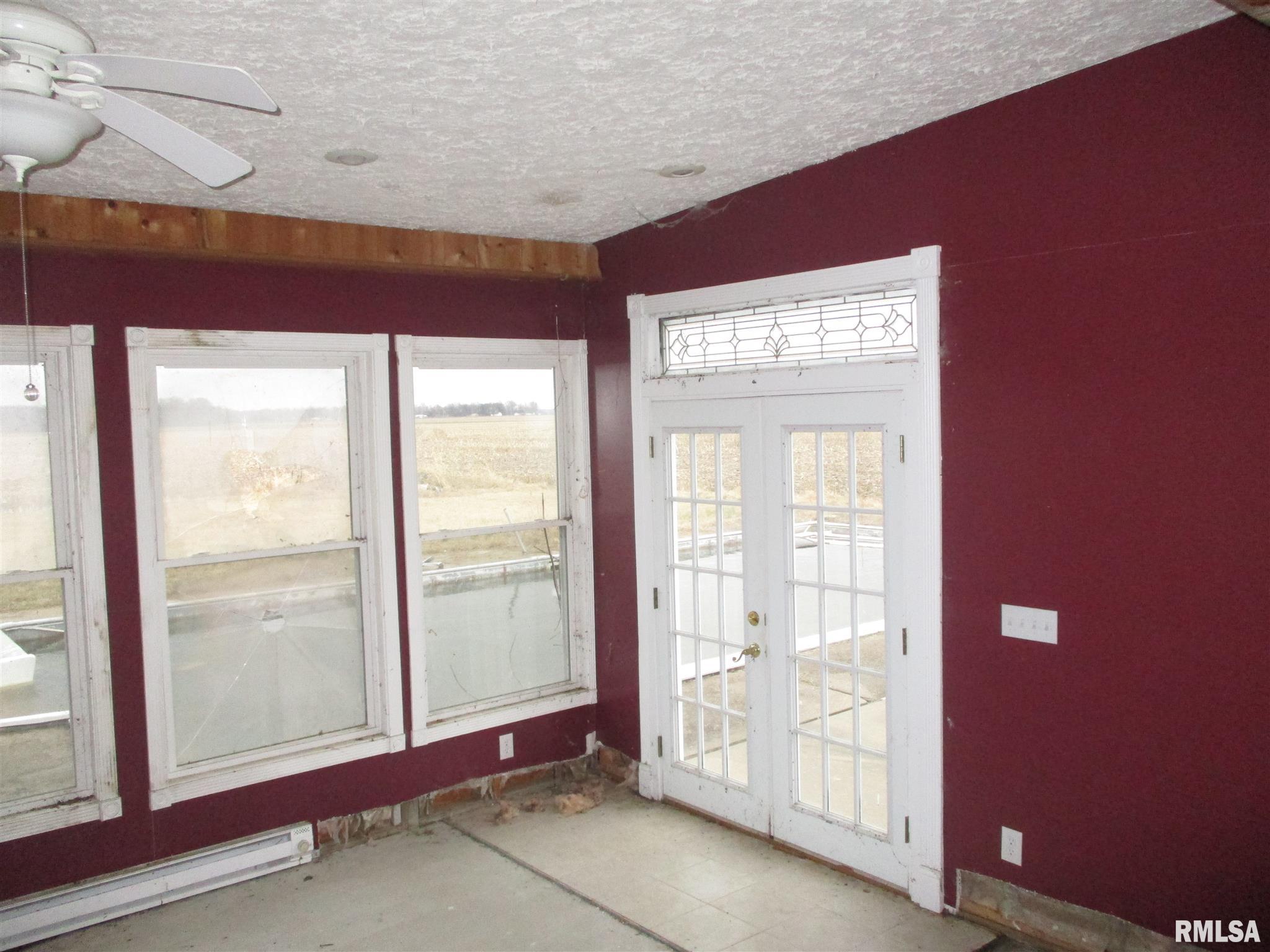11034 Bunny Hop Road Benton, IL 62812 - Photo 5 of 15