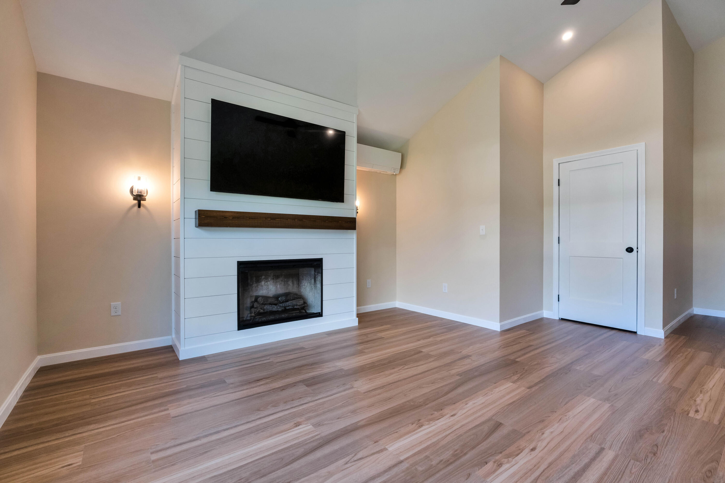 54 Magnolia Lane Wells, ME 04090 - Photo 5 of 27 _DSC0331