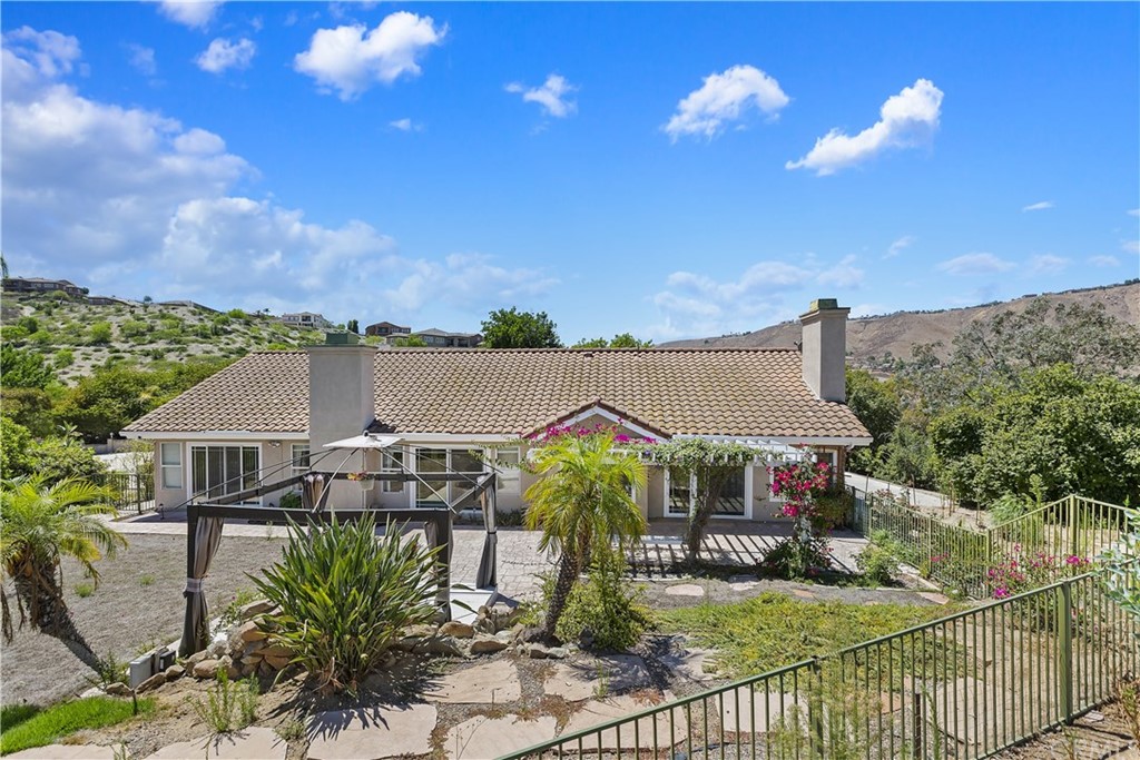 11056 Orchard View Lane Riverside, CA 92503 - Photo 12 of 56