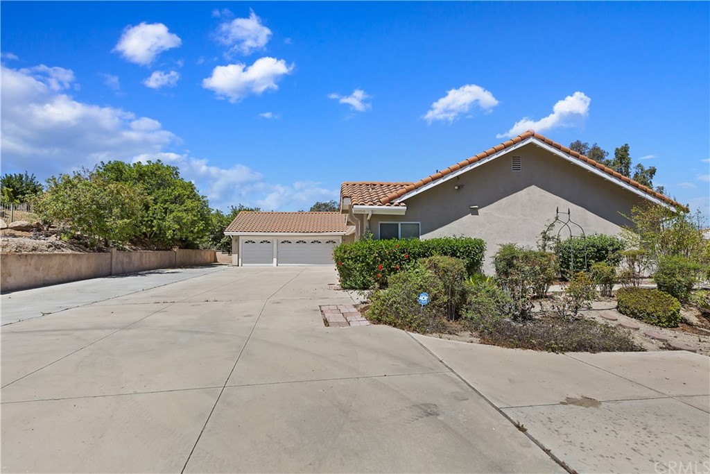 11056 Orchard View Lane Riverside, CA 92503 - Photo 51 of 56