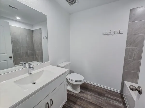 $2,450 | 4904 Almond Terrace Drive, Katy, TX 77493