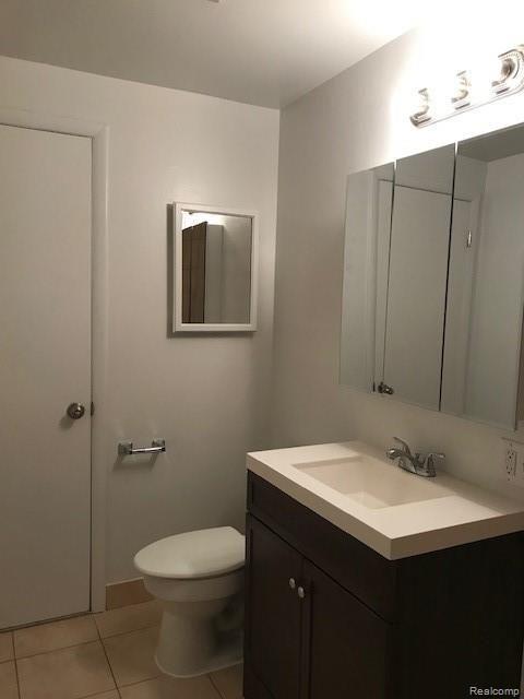 8401 18 18 Mile Road, Unit 27C Sterling Heights, MI 48313 - Photo 26 of 35