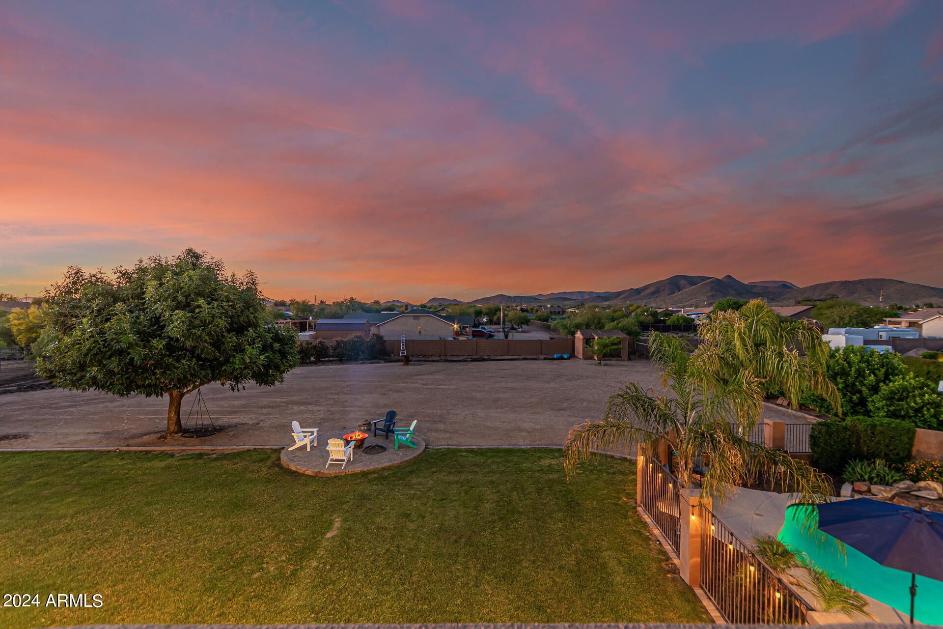 924 East Carlise Road Phoenix, AZ 85086 - Photo 54 of 82 0054-54 - Carlise