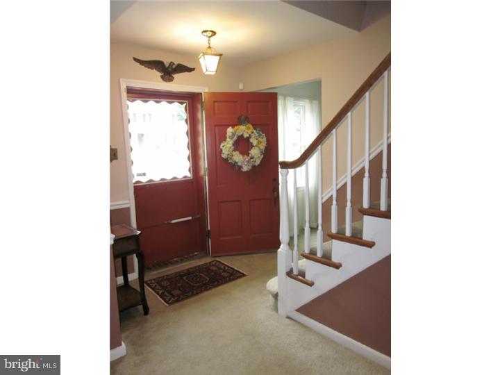 263 Hillcrest Road Wayne, PA 19087 - Photo 2 of 24 Foyer