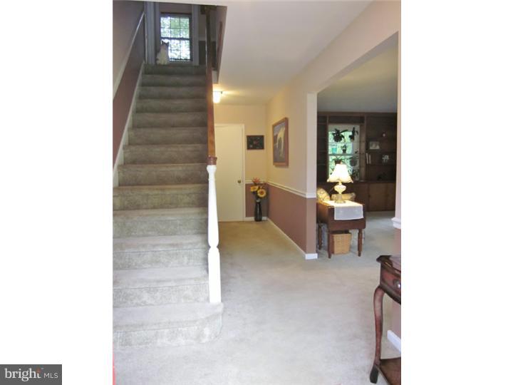 263 Hillcrest Road Wayne, PA 19087 - Photo 13 of 24 Foyer