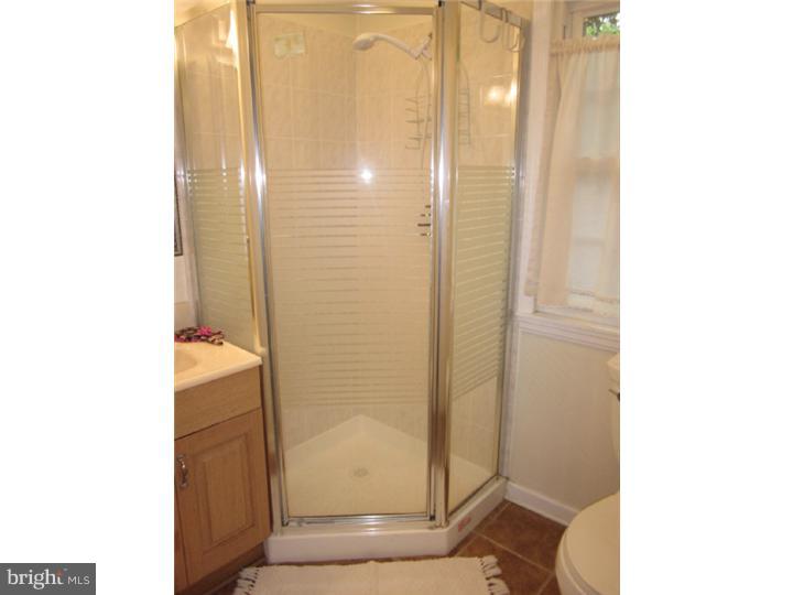 263 Hillcrest Road Wayne, PA 19087 - Photo 16 of 24 Master Bathroom