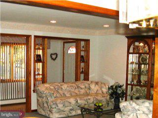 40 Elmont Road Hamilton, NJ 08610 - Photo 2 of 6