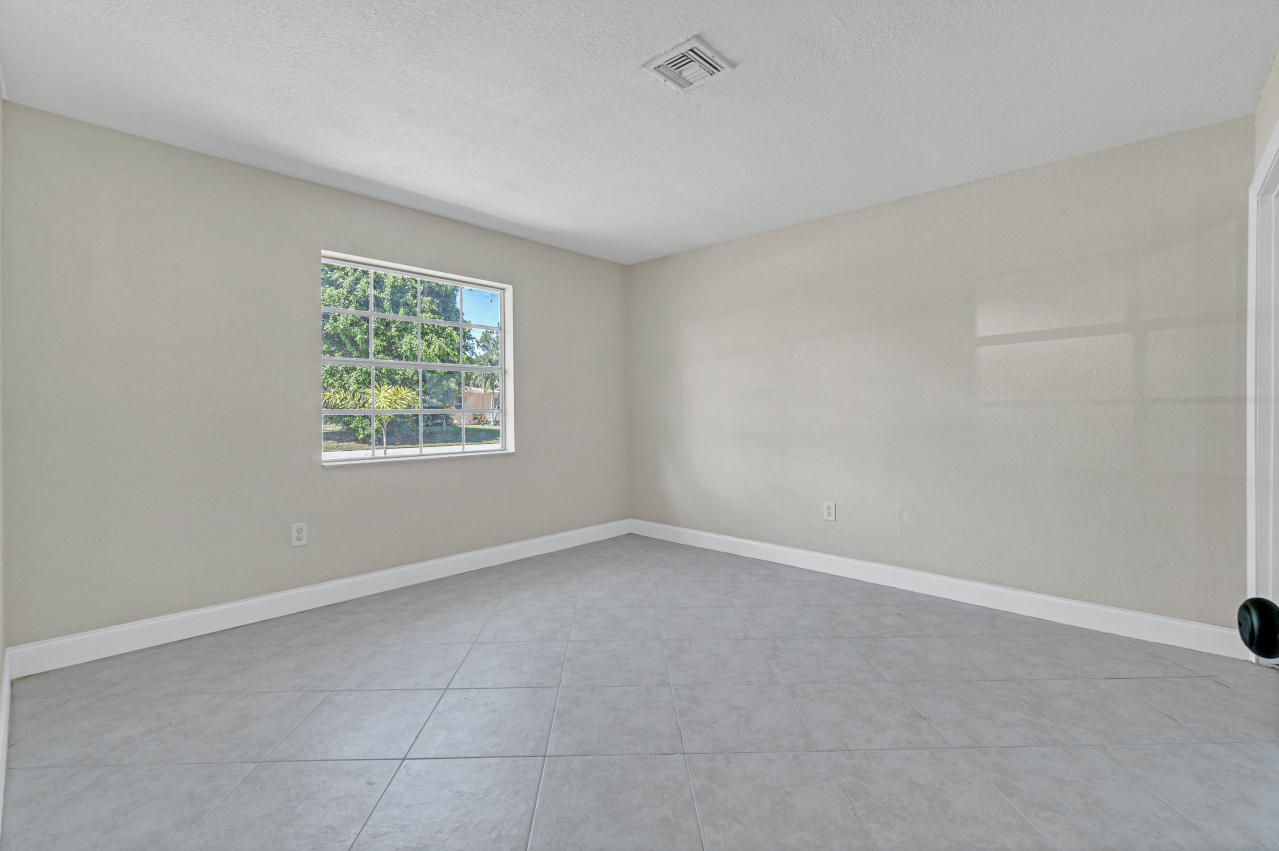 3526 Ivanhoe Avenue Boynton Beach, FL 33436 - Photo 15 of 29 an empty room with windows