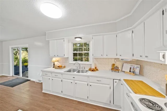 $450,000 | 5600 East Poney Creek Road, Freeman, MO 64746