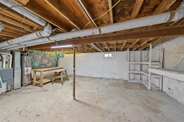 $450,000 | 5600 East Poney Creek Road, Freeman, MO 64746