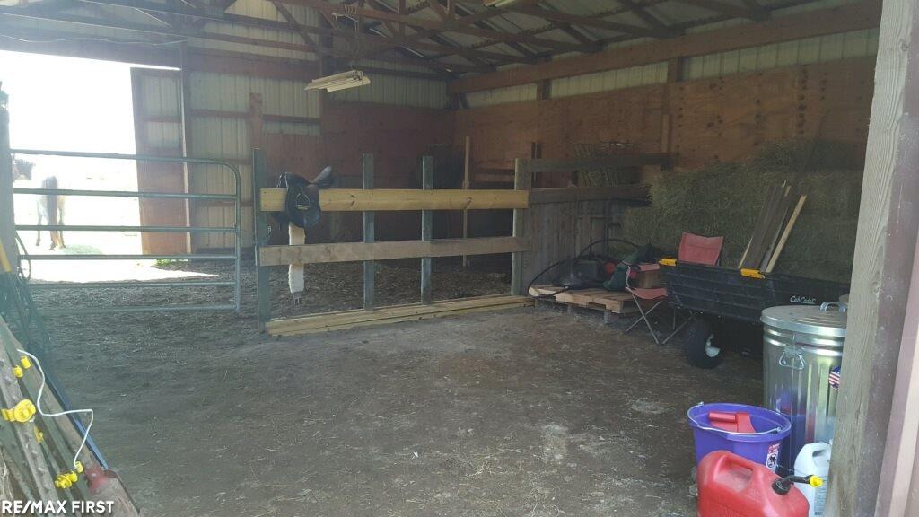 4671 Cribbins Road Avoca, MI 48006 - Photo 22 of 79 31351202-22.JPG