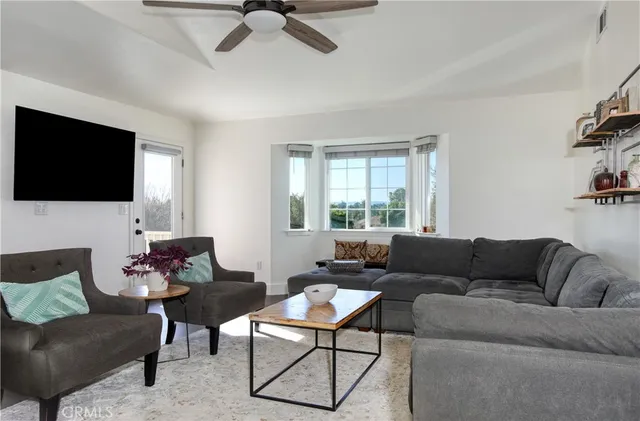 $1,265,000 | 182-172 East Chestnut Street, Nipomo, CA 93444