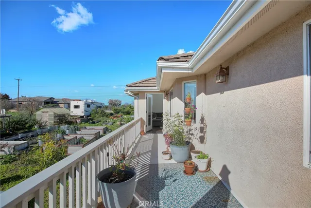 $1,265,000 | 182-172 East Chestnut Street, Nipomo, CA 93444