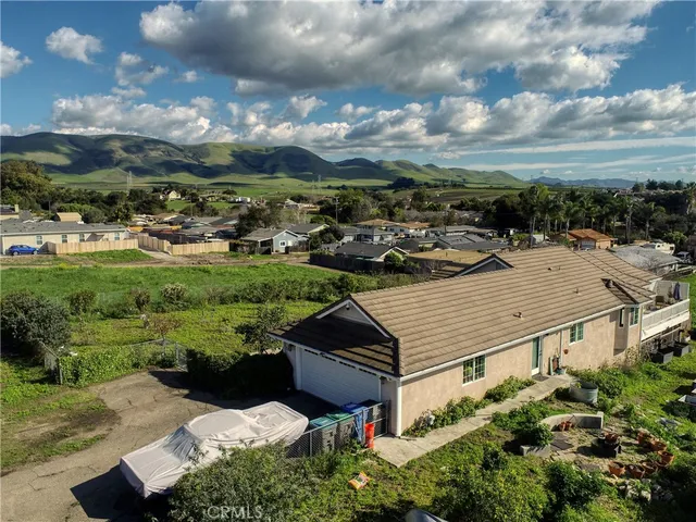 $1,265,000 | 182-172 East Chestnut Street, Nipomo, CA 93444