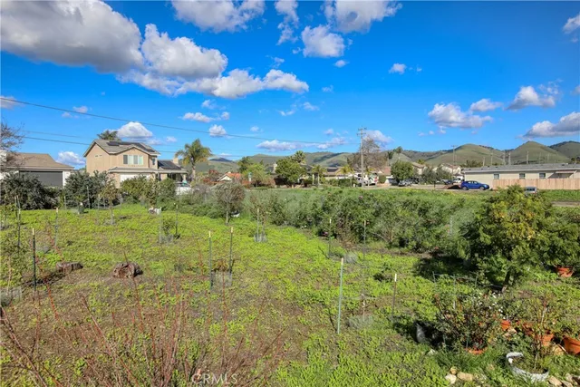 $1,265,000 | 182-172 East Chestnut Street, Nipomo, CA 93444