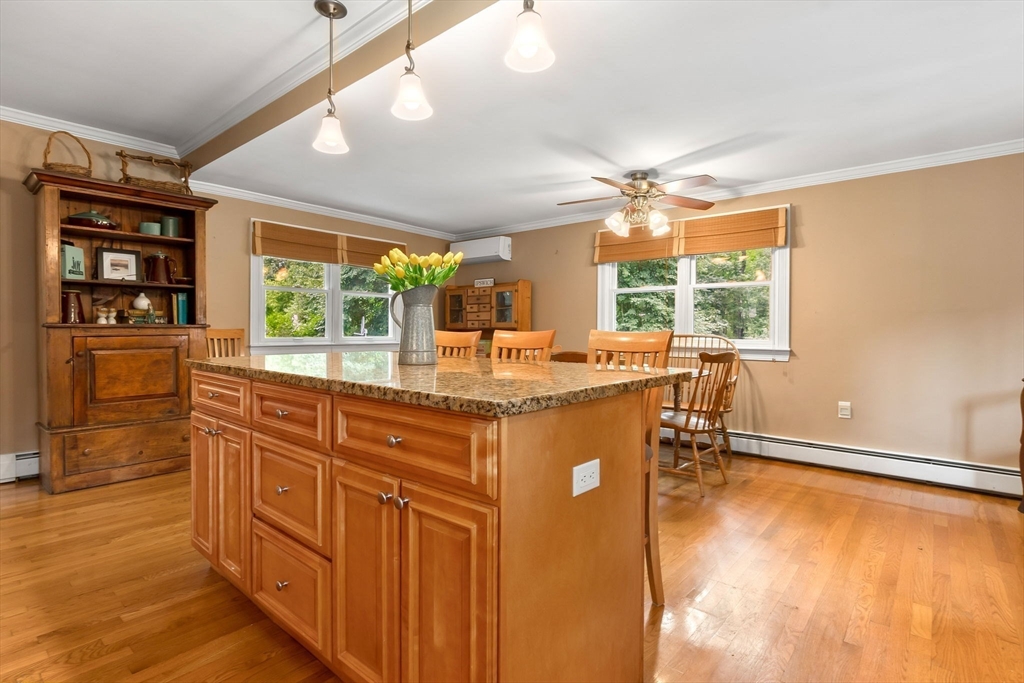 135 Linebrook Road Ipswich, MA 01938 - Photo 7 of 42 Gallery Image 7