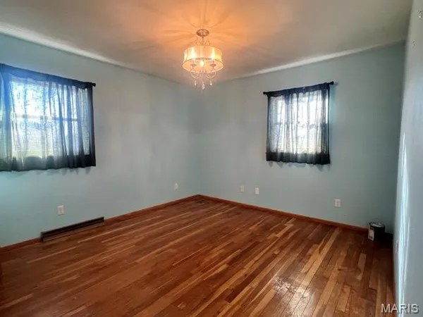 $220,000 | 12 Hillcrest Drive, Hannibal, MO 63401