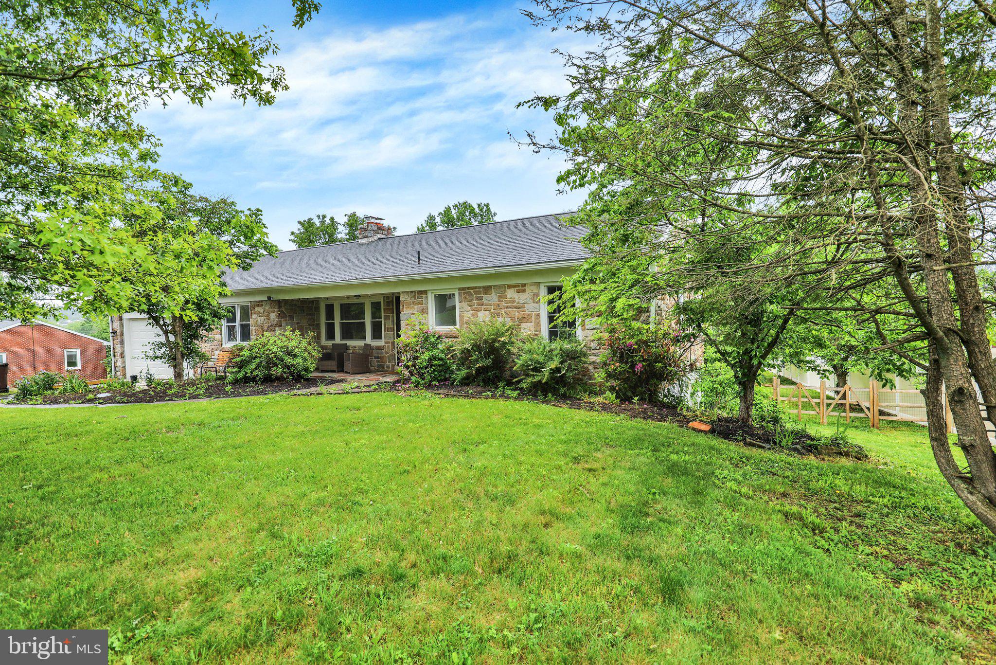 434 East Moyer Road Pottstown, PA 19464 - Photo 33 of 37 360_6242