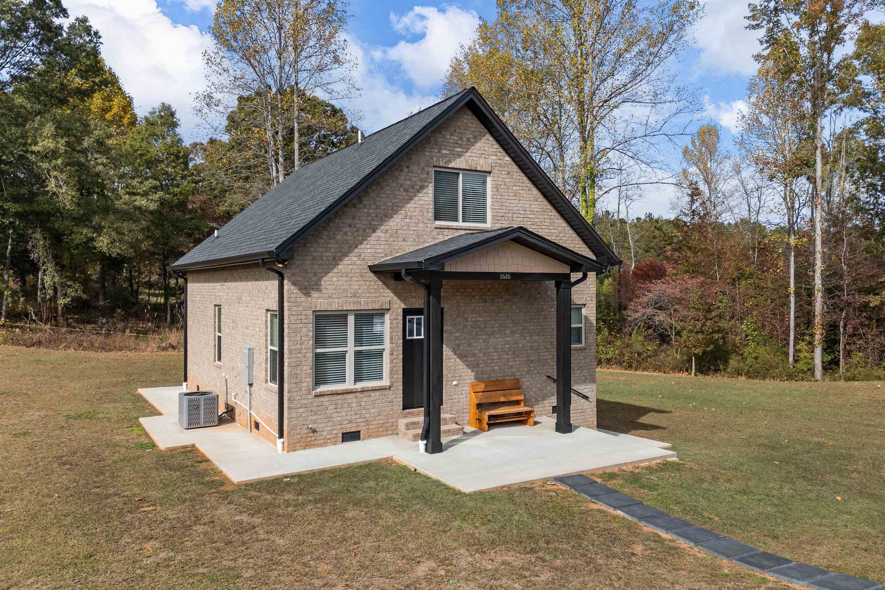 1616 Christopher Road Campobello, SC 29322 - Photo 41 of 50