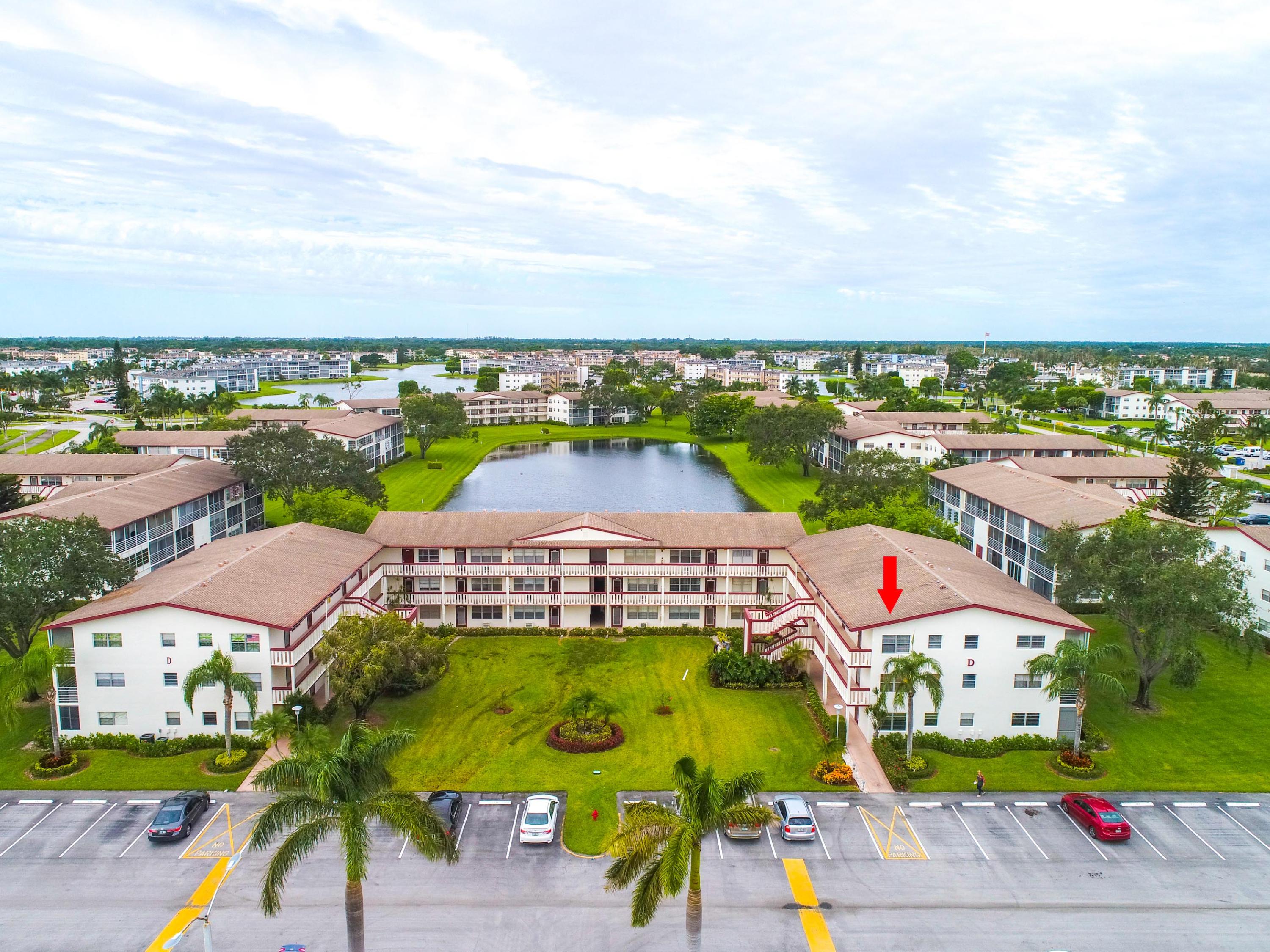 168 Fanshaw D Boca Raton, FL 33434 - Photo 2 of 30 Beautiful Corner Condo