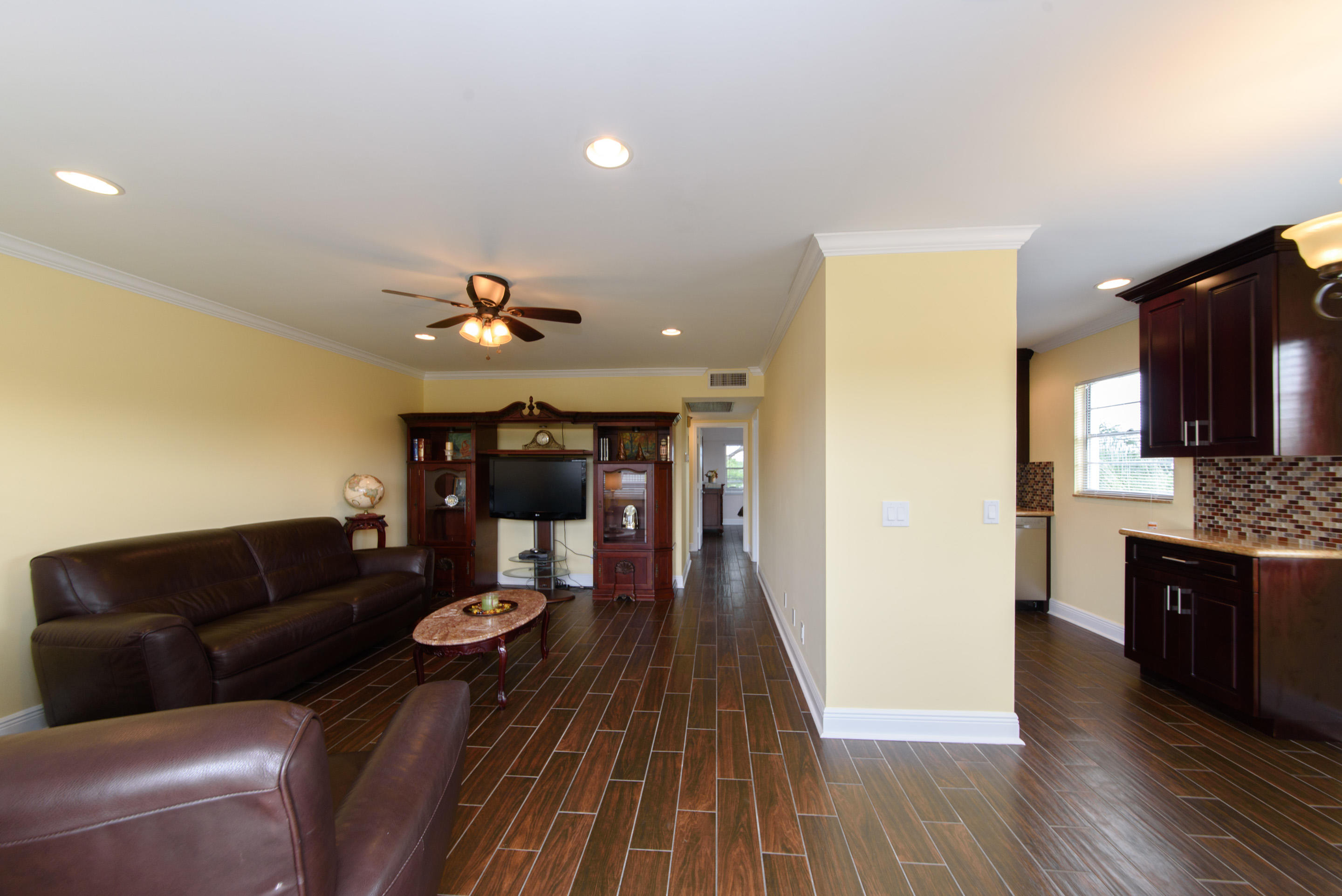 168 Fanshaw D Boca Raton, FL 33434 - Photo 8 of 30 MLS-32