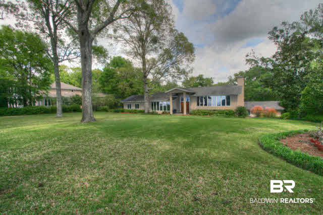 929 Sea Cliff Drive Fairhope, AL 36532 - Photo 1 of 19