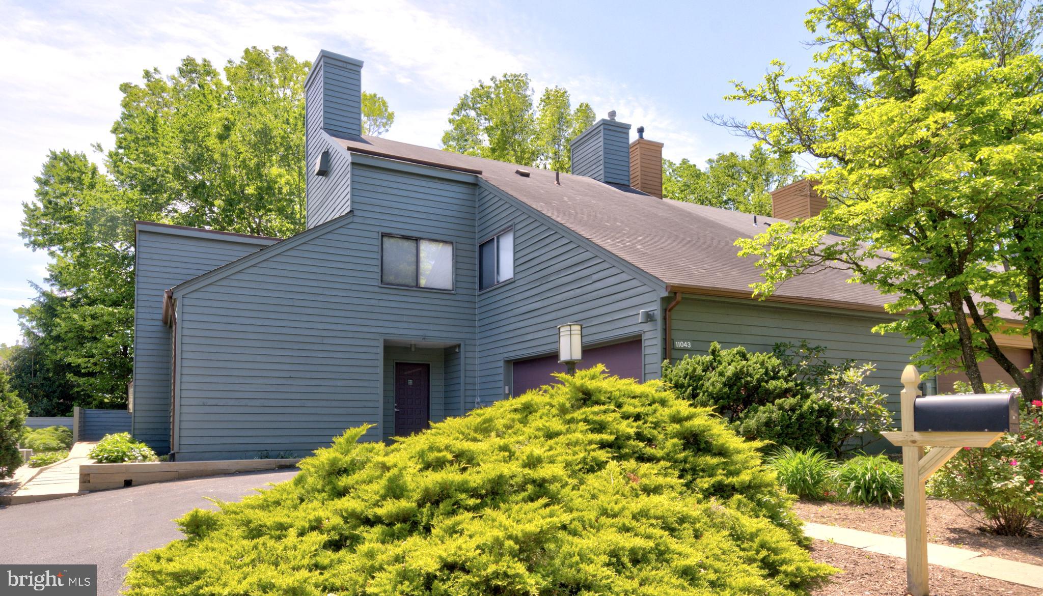 11043 Solaridge Drive Reston, VA 20191 - Photo 1 of 25