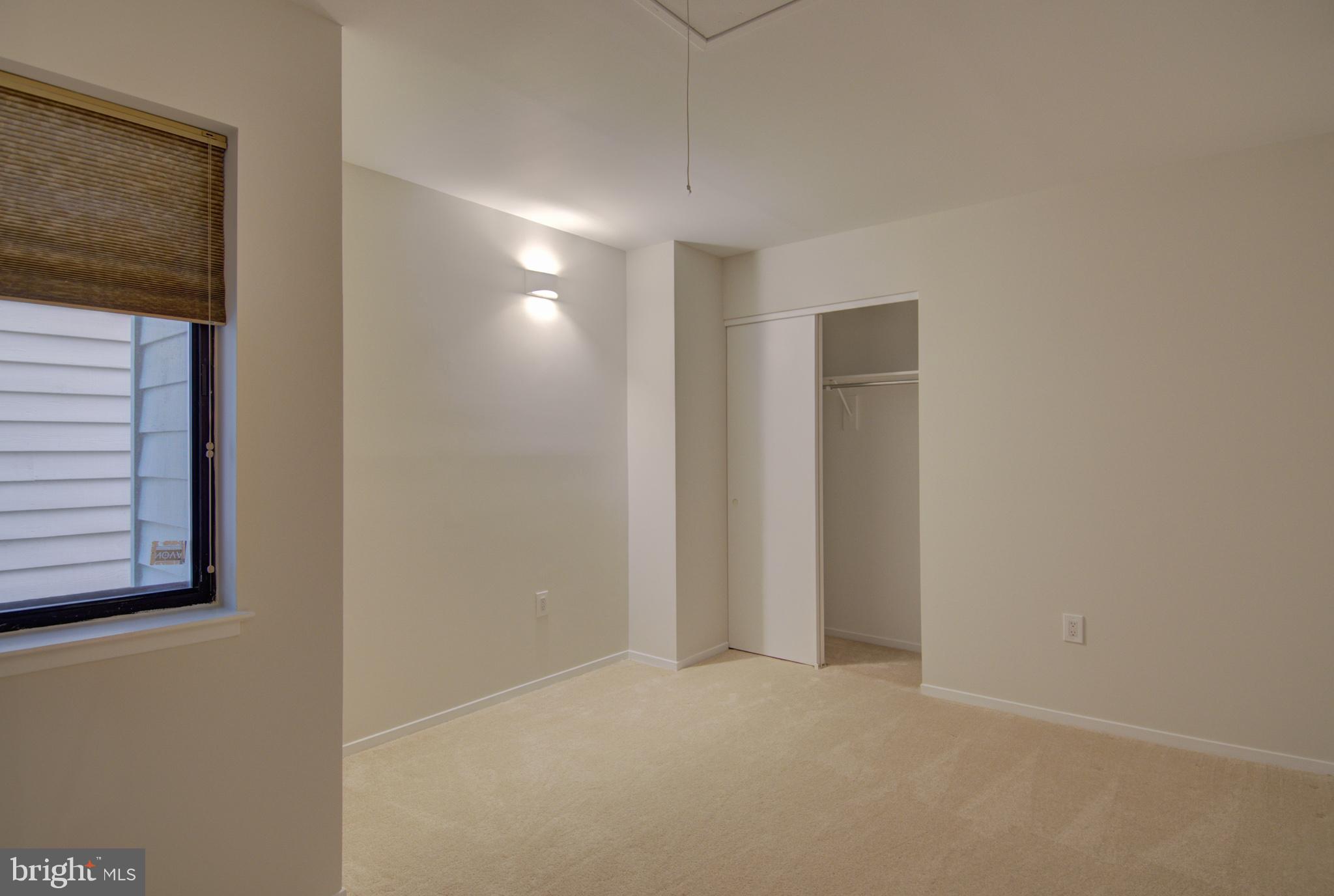11043 Solaridge Drive Reston, VA 20191 - Photo 19 of 25