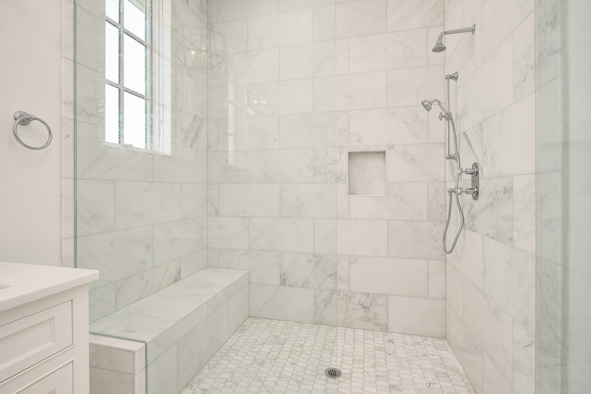 28 Rainer Ln Inlet Beach Inlet Beach, FL 32461 - Photo 31 of 39 a bathroom with a bathtub and shower
