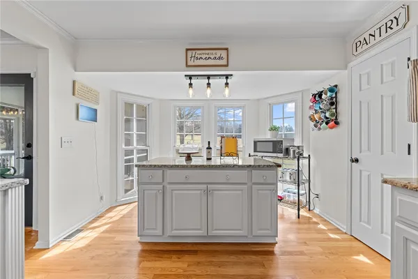 $925,000 | 200 Poore Road, Piedmont, SC 29673