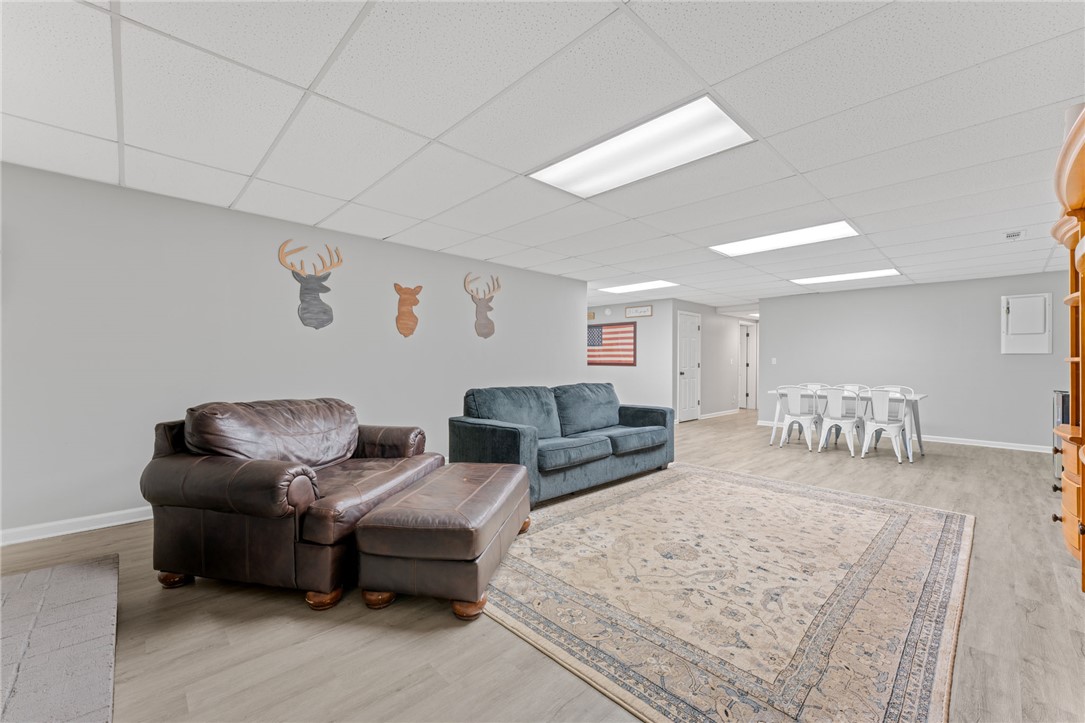 200 Poore Road Piedmont, SC 29673 - Photo 33 of 44 This expansive recreation room offers versatile living with ample space for entertainment.