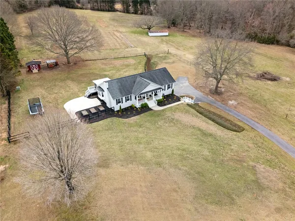 $925,000 | 200 Poore Road, Piedmont, SC 29673