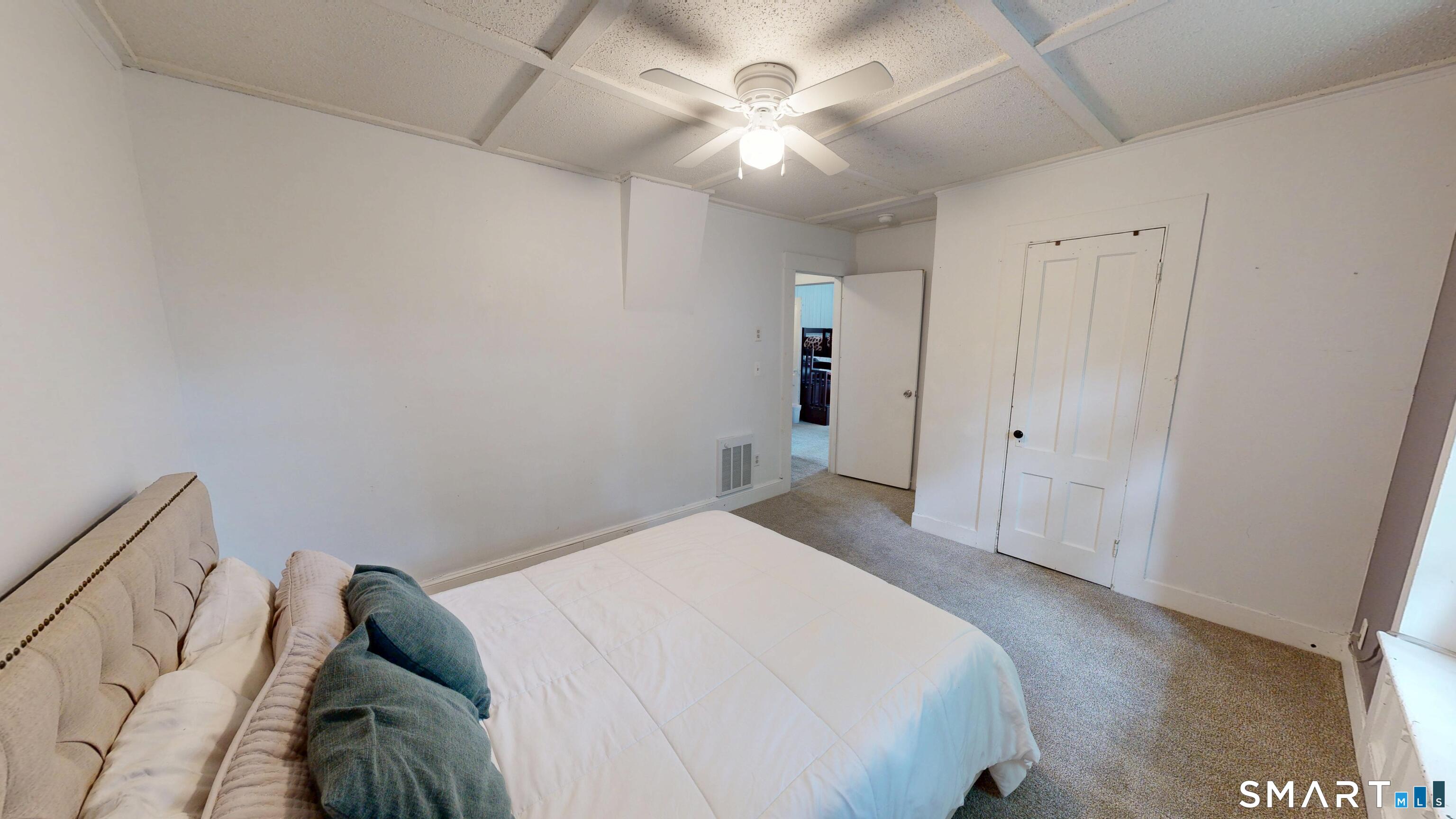 524 South Colony Street Meriden, CT 06451 - Photo 18 of 40