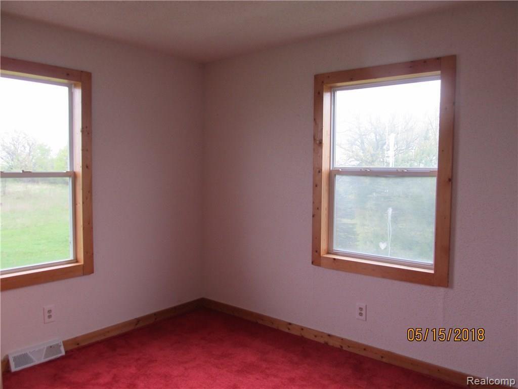 9109 Duffield Road Gaines, MI 48436 - Photo 36 of 39 IMG_3427.JPG